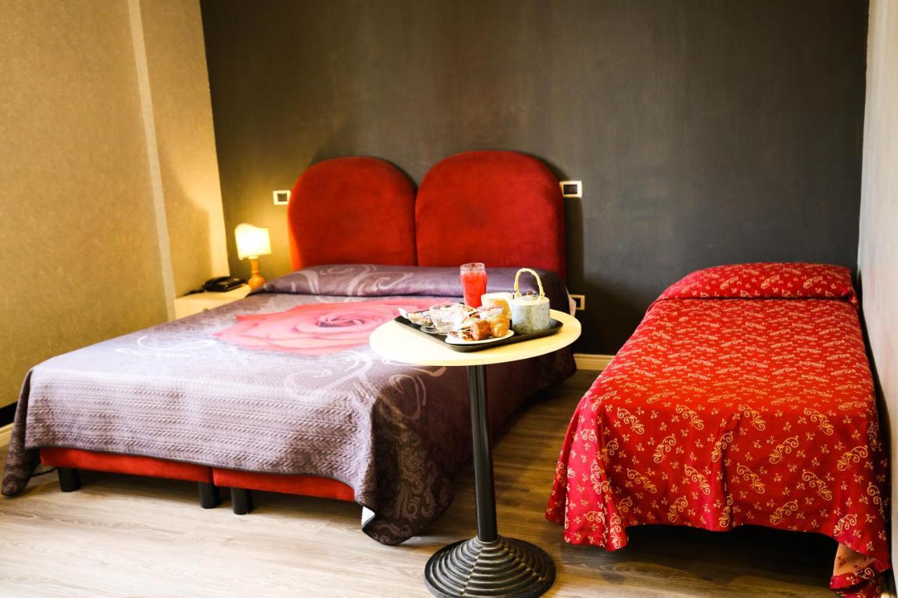 Hotel Benedetti Campello sul Clitunno Buitenkant foto