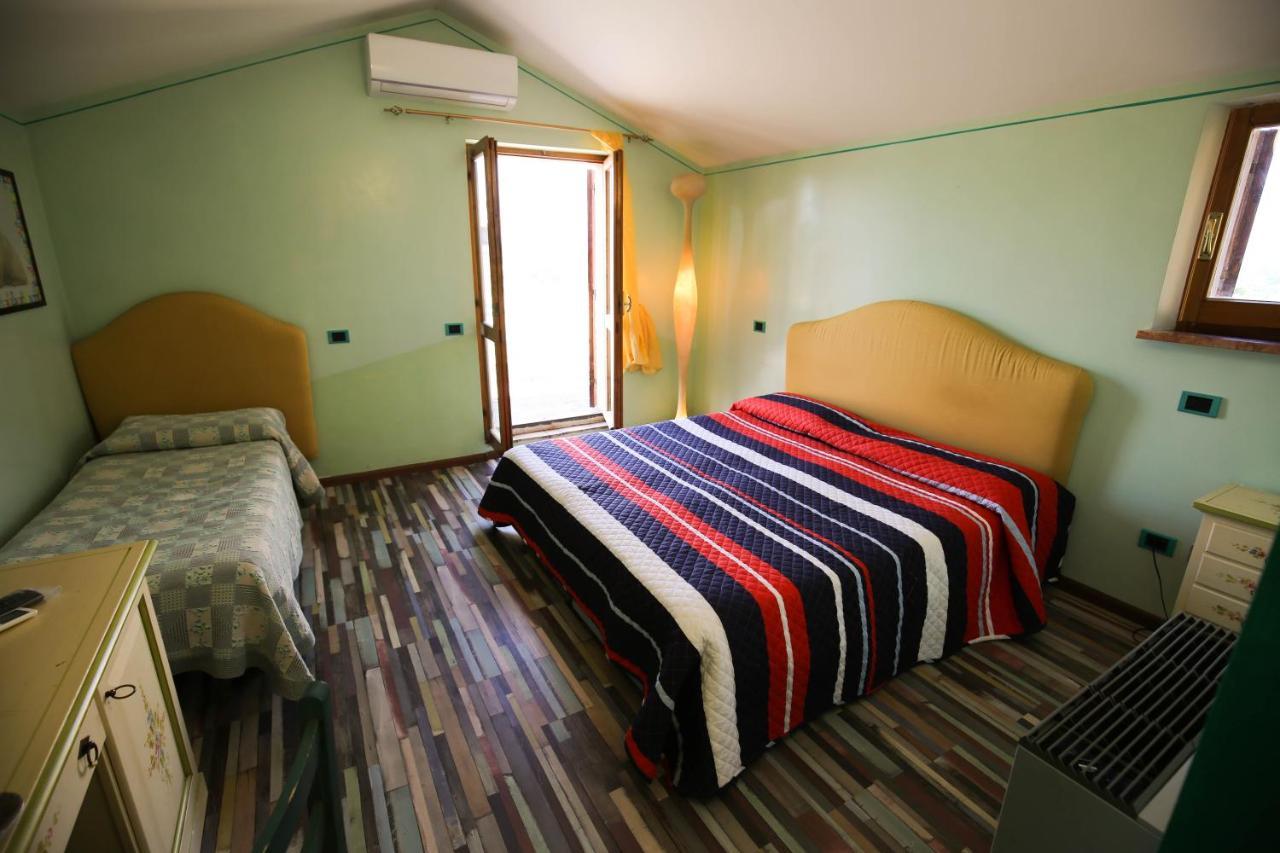 Hotel Benedetti Campello sul Clitunno Buitenkant foto